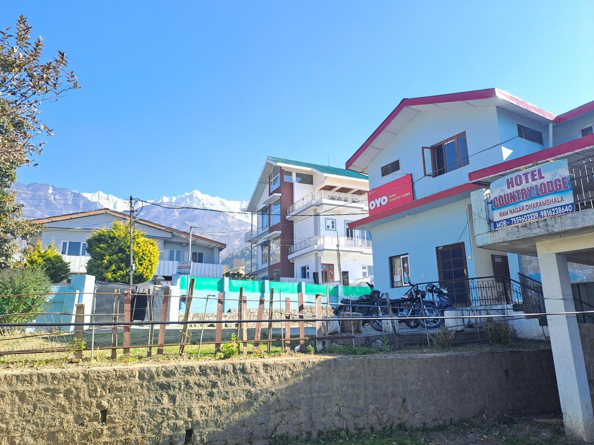 Super Hotel O Country Lodge Dharamshala Exterior foto